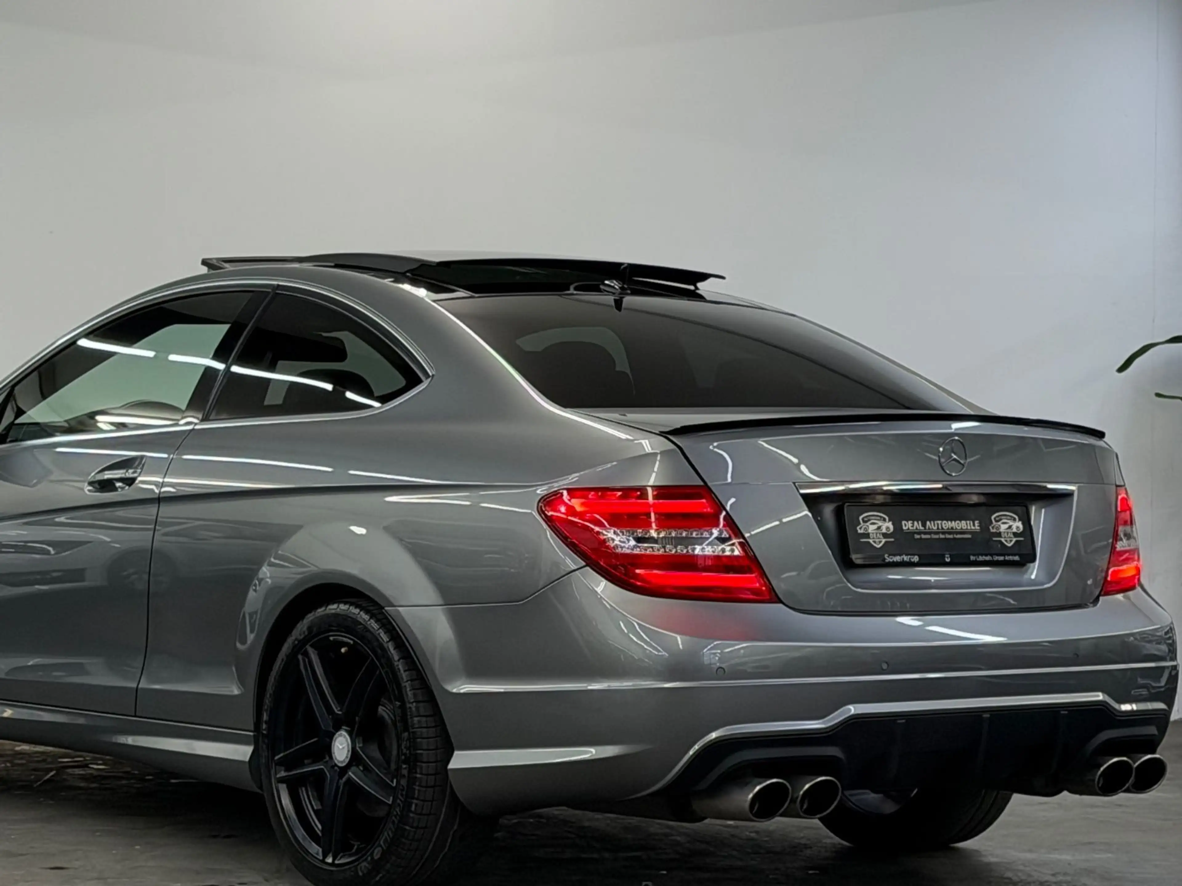 Mercedes-Benz C 350 COUPE |EDITION 1 — photo 8