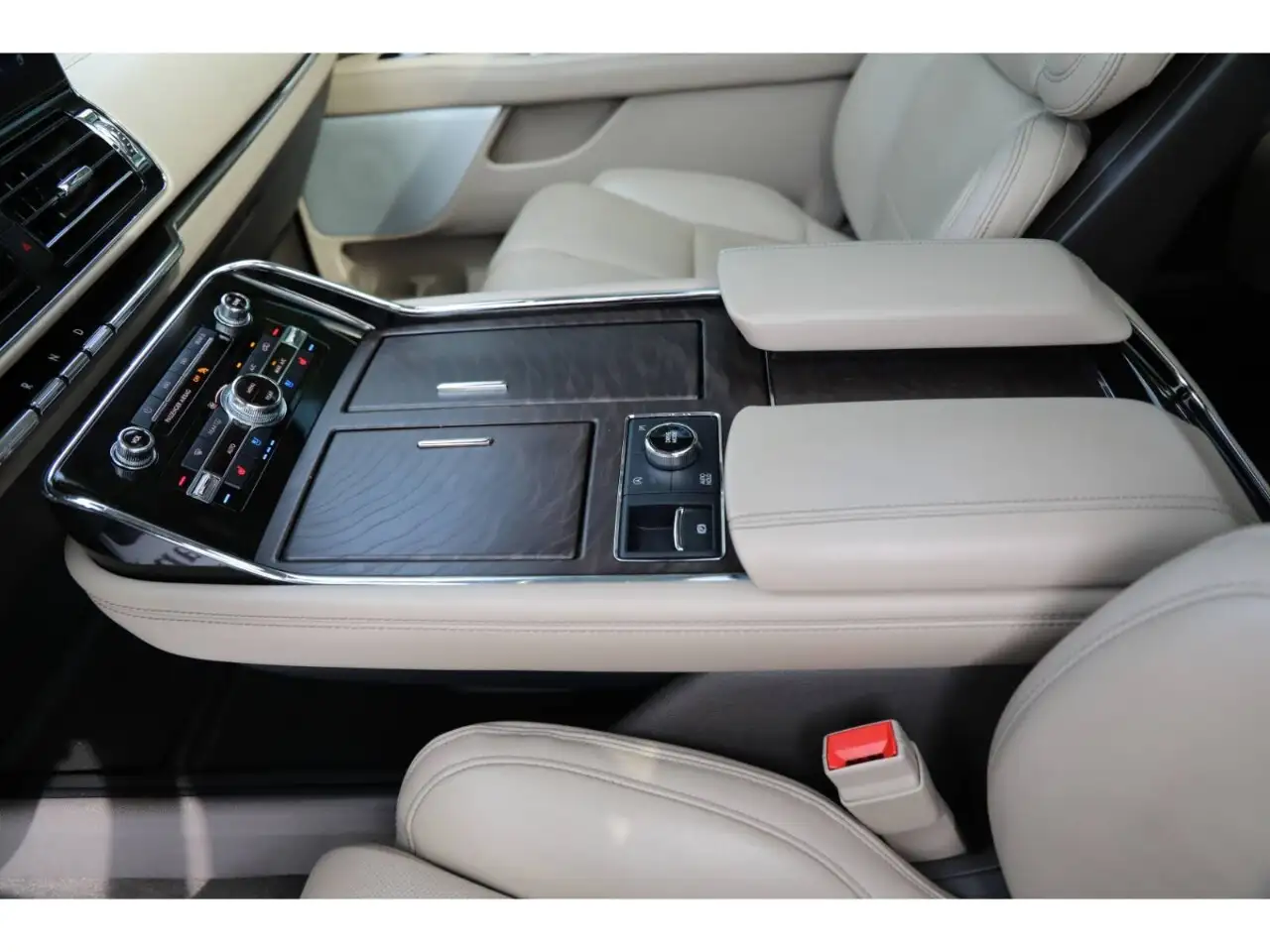 Lincoln Navigator photo Lincoln Navigator