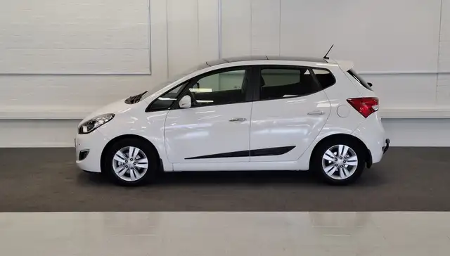 Hyundai ix20 view 4