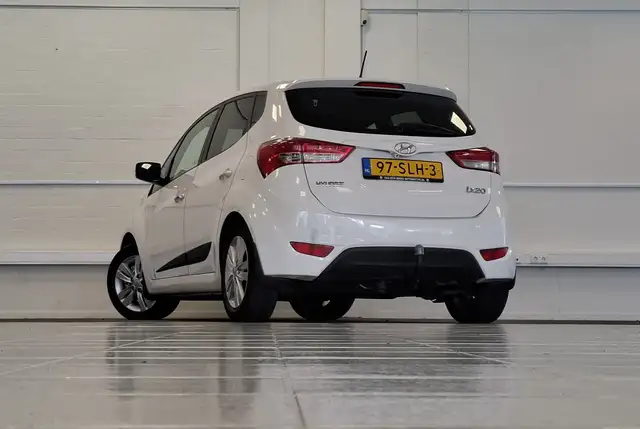 Hyundai ix20 view 6