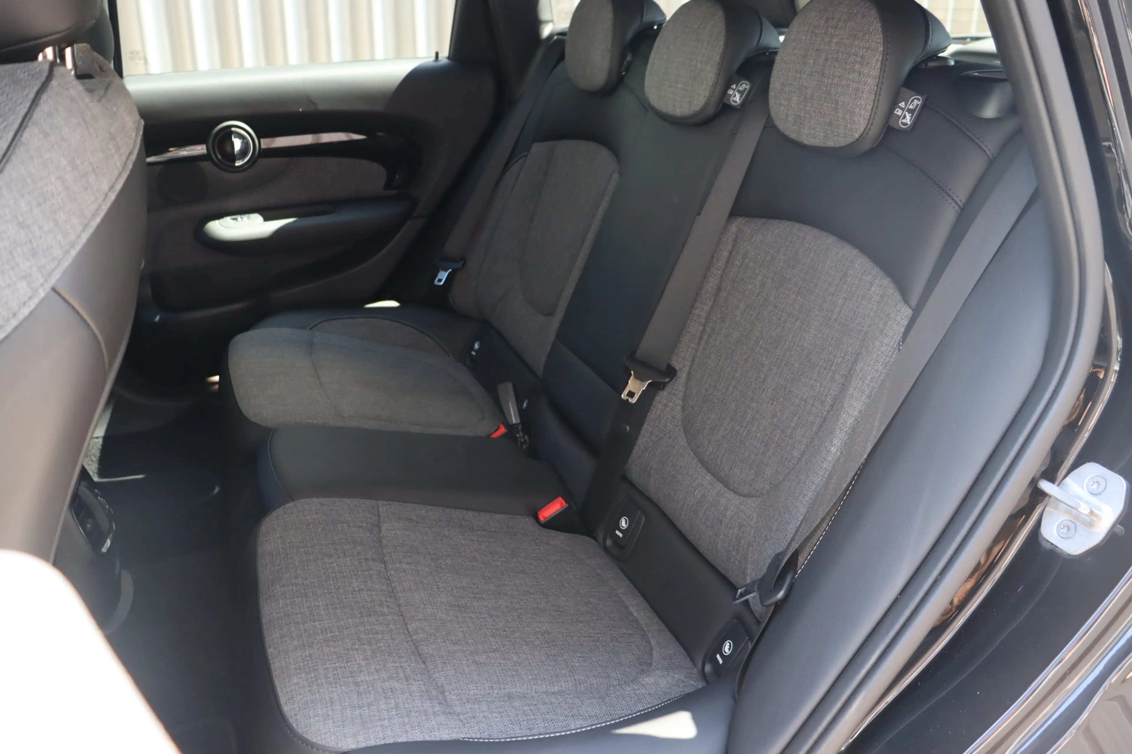 MINI Cooper Clubman Classic Automaat / Achteruitrijcamera / LED / Comf — photo 5