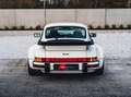 Porsche 930 Turbo 3.3 / Grand Prix White / Heated Seats / Pano Wit - thumbnail 9