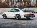 Porsche 930 Turbo 3.3 / Grand Prix White / Heated Seats / Pano Wit - thumbnail 11