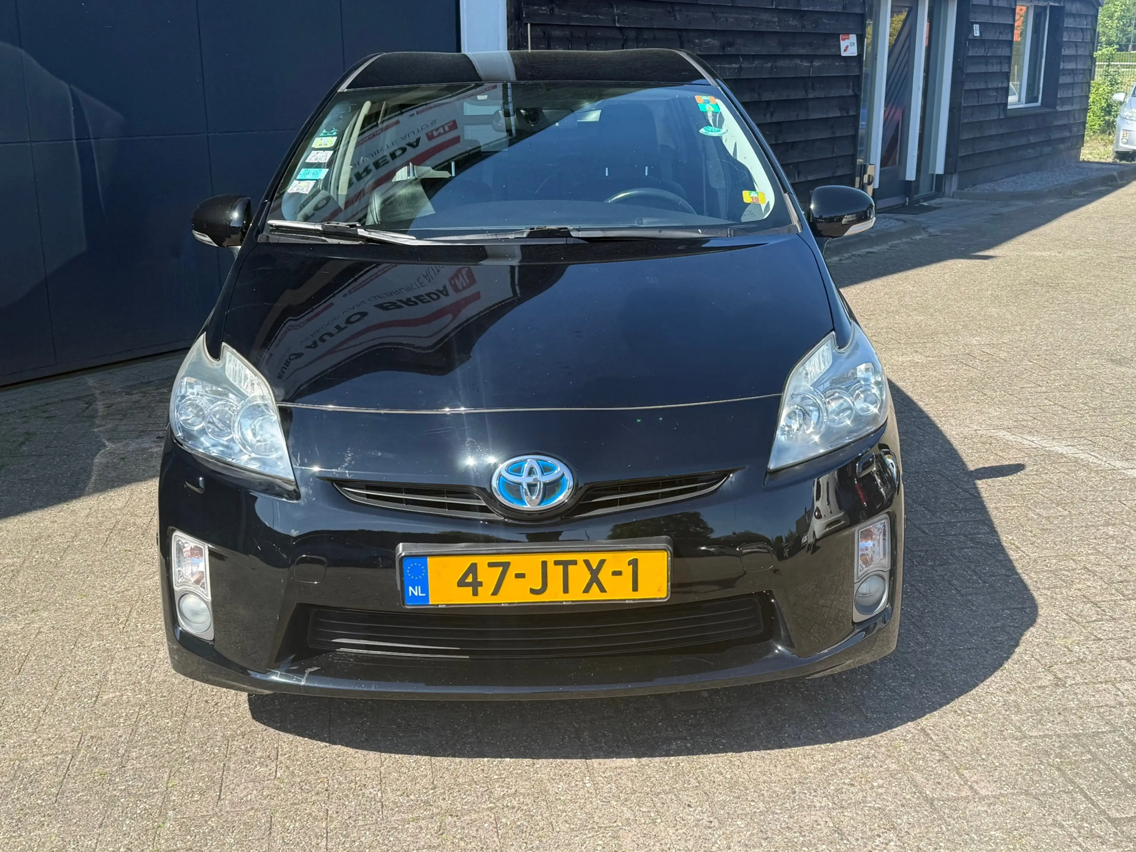 Toyota Prius 1.8 Dynamic — photo 2