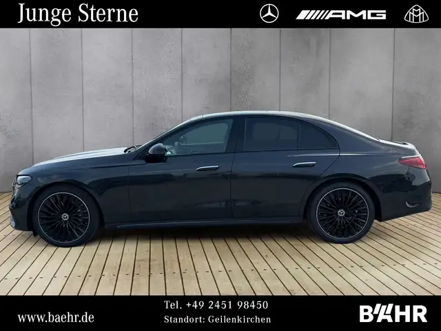 Mercedes-Benz E-Class view 2