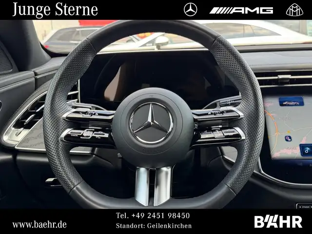 Mercedes-Benz E-Class view 13