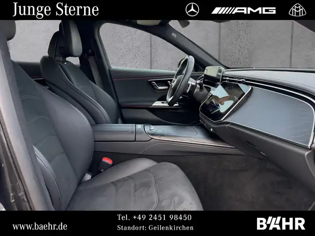 Mercedes-Benz E-Class view 5