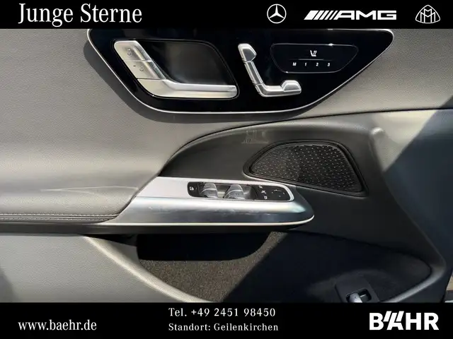 Mercedes-Benz E-Class view 14