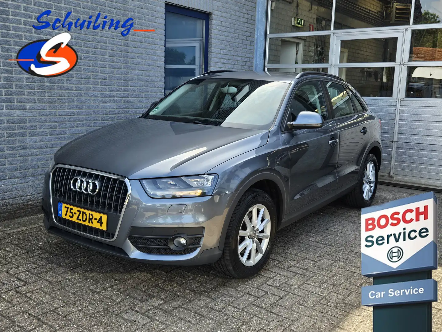 Audi Q3 2.0 TFSI quattro Pro Line Inclusief Afleveringskos Grau - 1