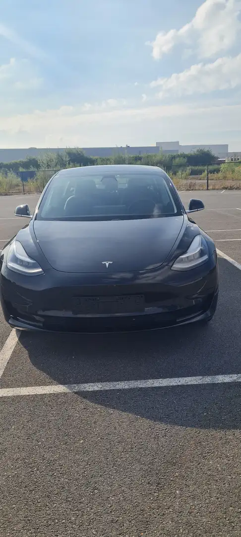Tesla Model 3 Standard Reichweite Plus Hinterradantrieb - 1