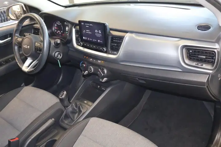 Kia Stonic 2022, foto 20
