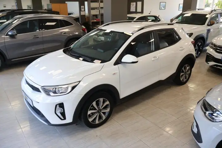 Kia Stonic 2022, foto 5