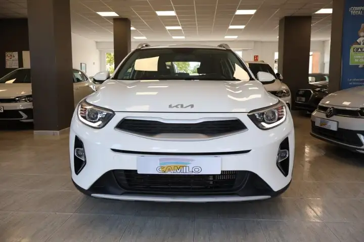 Kia Stonic 2022, foto 2
