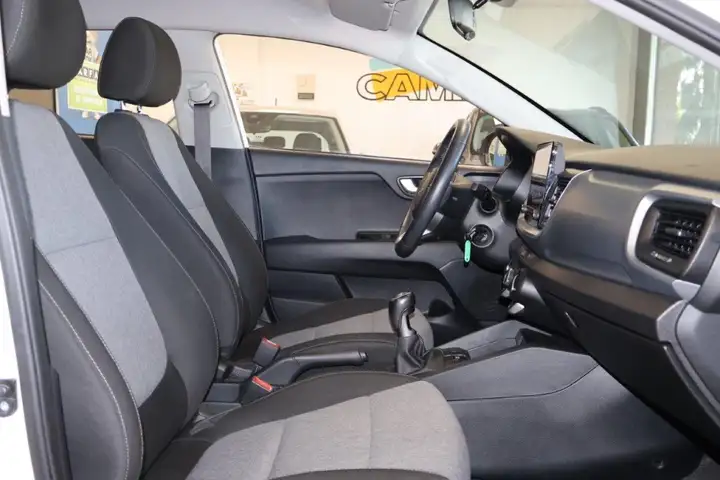 Kia Stonic 2022, foto 21