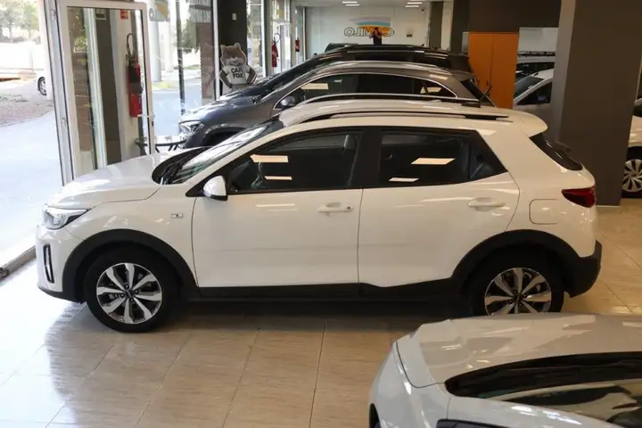 Kia Stonic 2022, foto 10