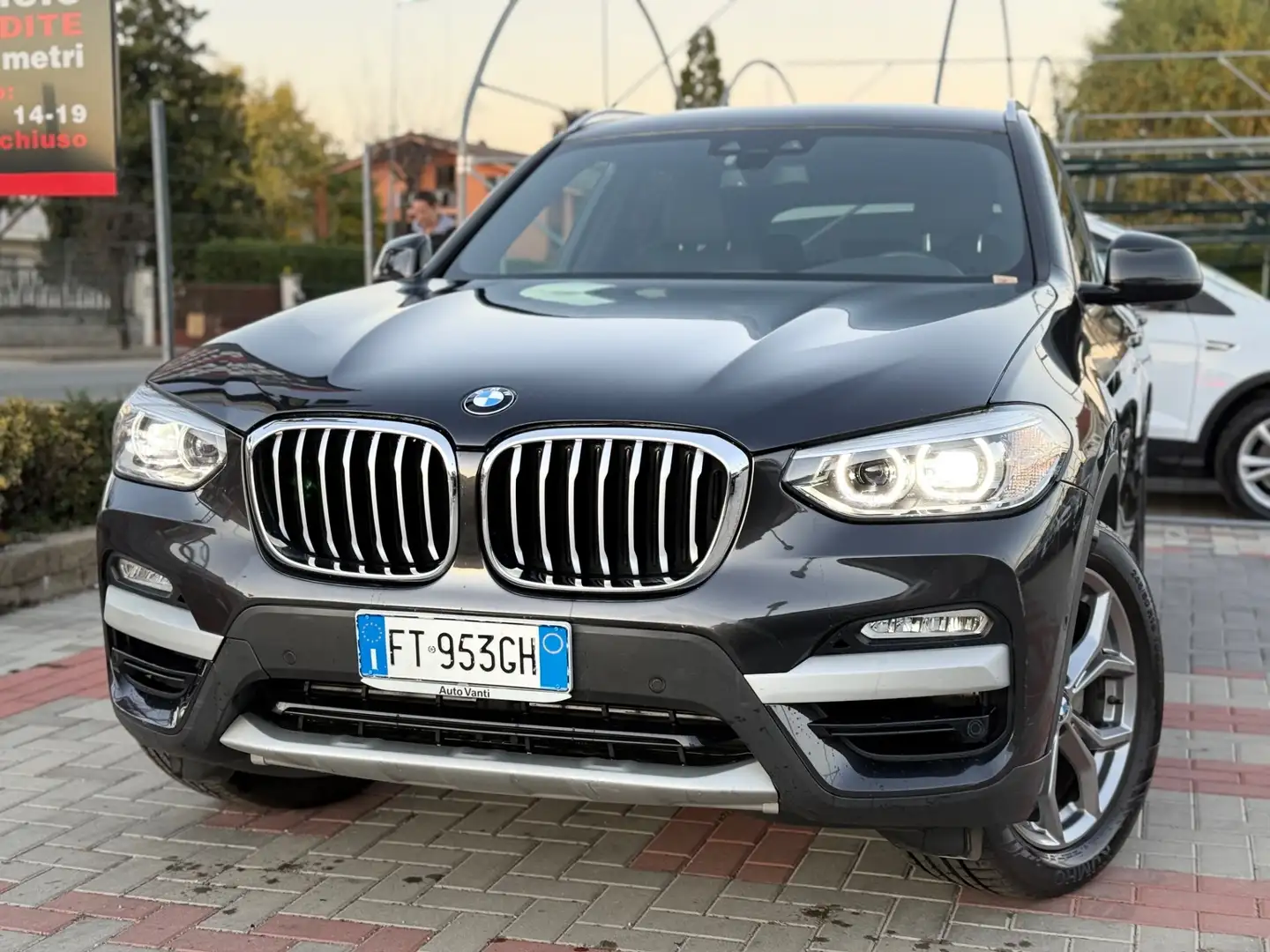 BMW X3 X3 xDrive20i xLine Gris - 1