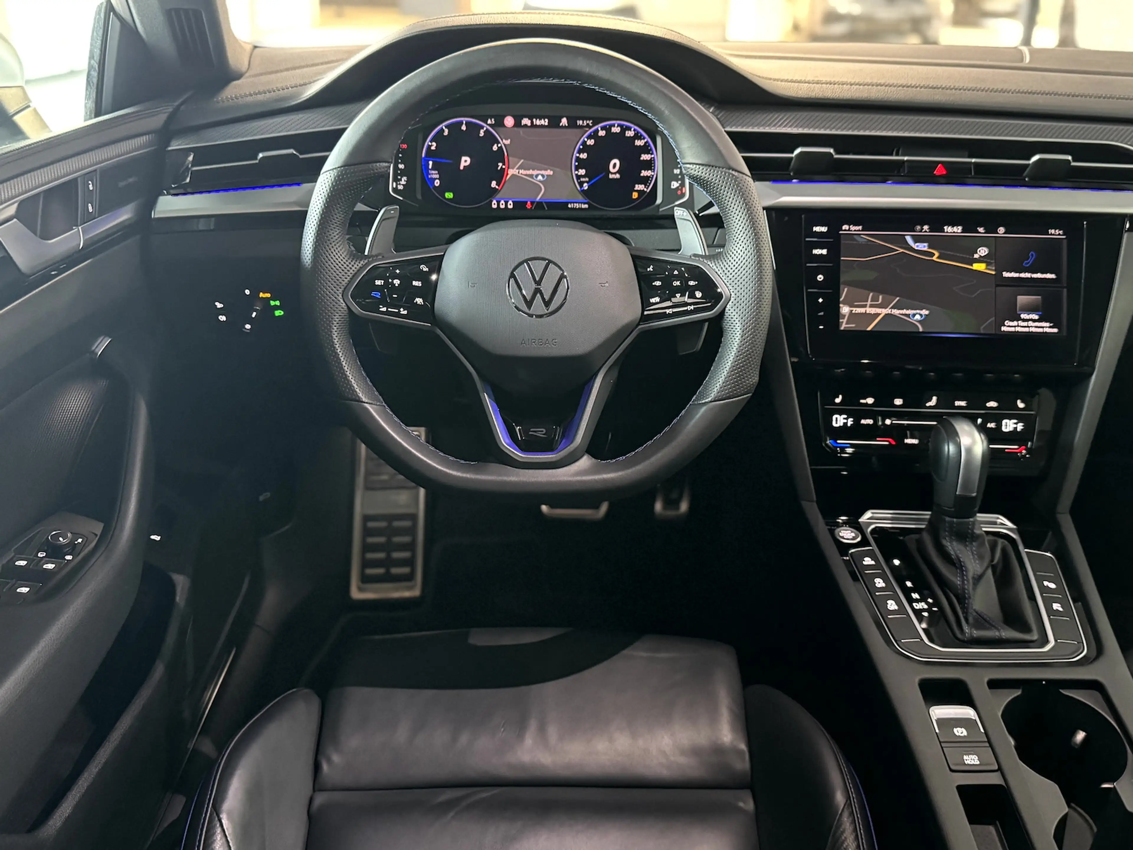 Volkswagen Arteon Shooting Brake R 2.0 TSI*Pano*AHK*HUD*H&K* — photo 13