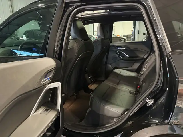 BMW X1 view 13