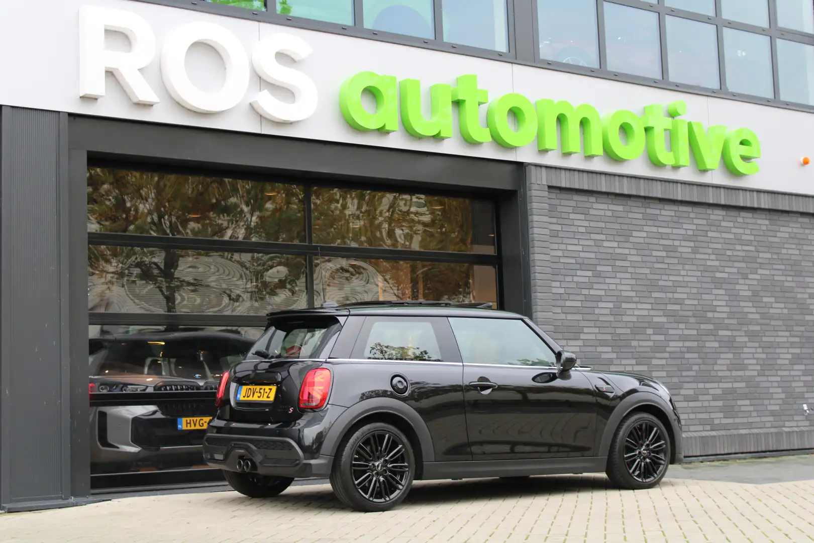 MINI Cooper S Mini 2.0 Rockingham GT Edition | DEALER.OND | BTW Zwart - 2