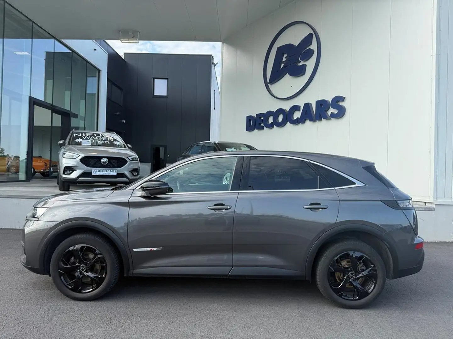 DS Automobiles DS 7 Crossback // Navi - virtual cockpit - alcantara // - 2