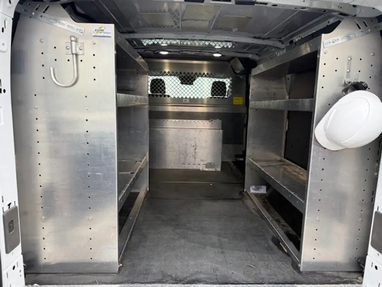 Ford Transit Cargo Van снимка Ford Transit Cargo Van
