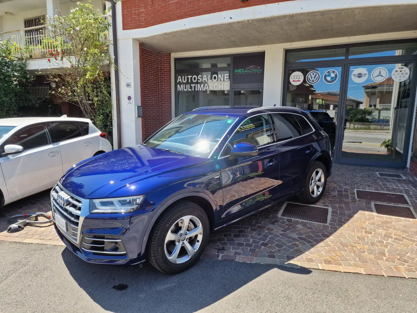 Audi Q5 2.0tdi 190cv Business Sport 4x4 S-Tronic / S-LINE Blue - 1