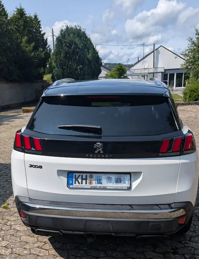 Peugeot 3008 Crossway Weiß - 2