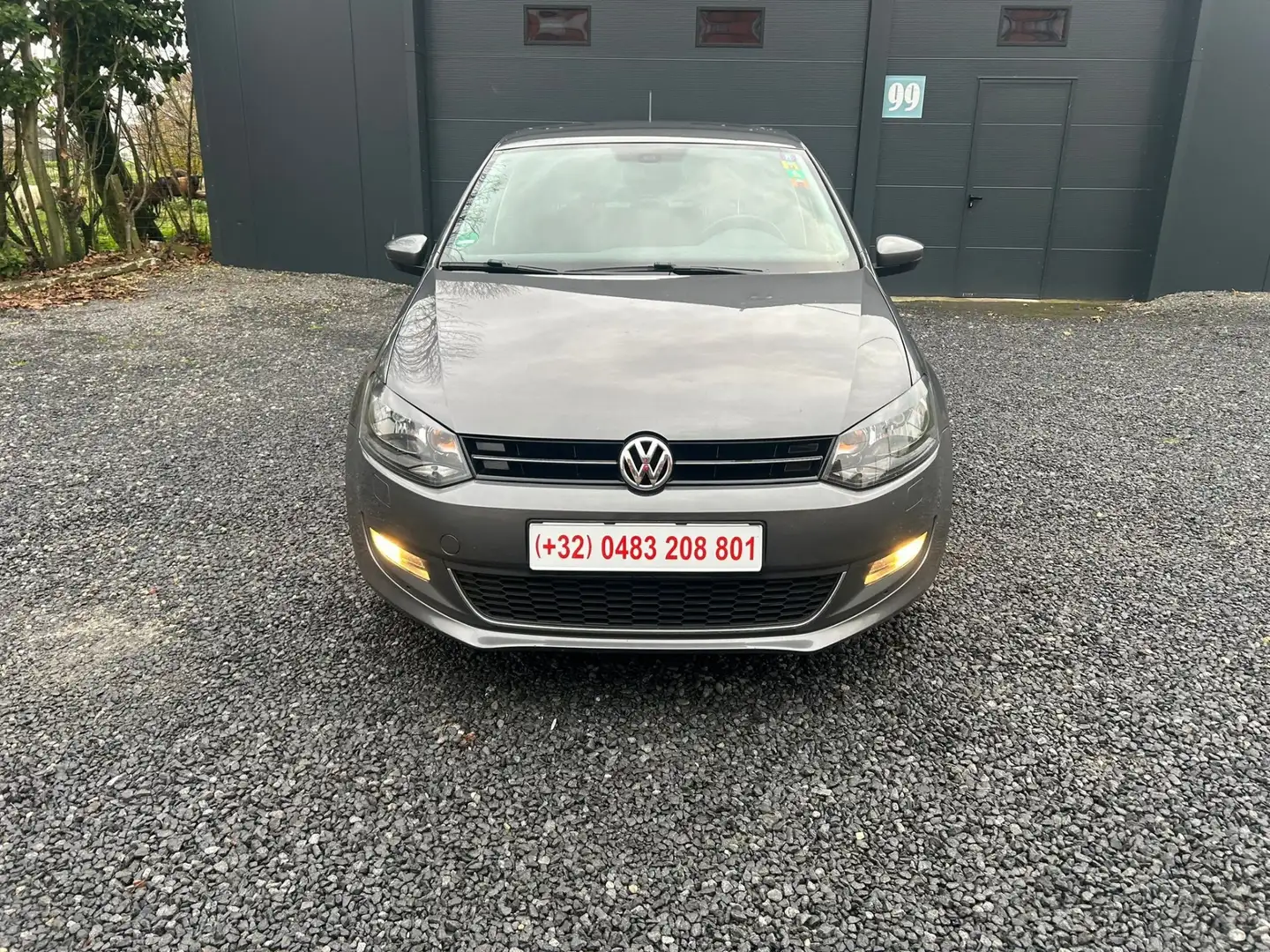Volkswagen Polo 1.2essence CLIM 2013 Euro5 FULL Gris - 2