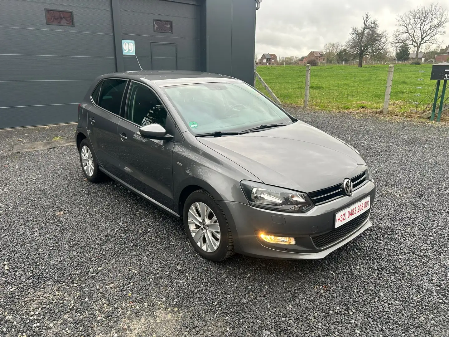 Volkswagen Polo 1.2essence CLIM 2013 Euro5 FULL Gris - 1