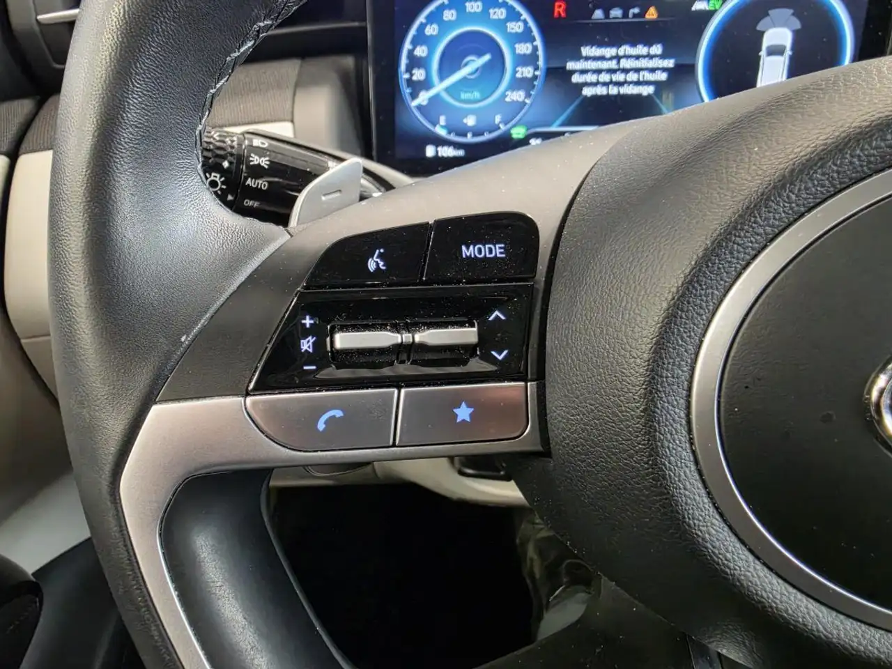 Hyundai TUCSON снимка Hyundai TUCSON