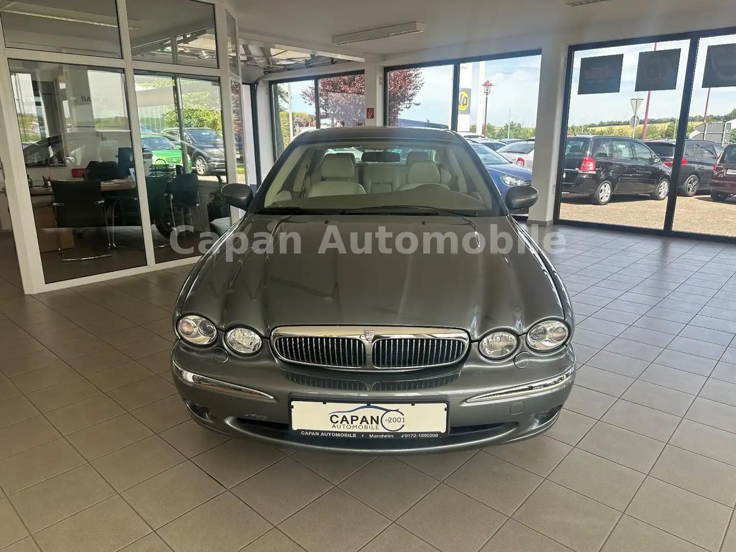 Jaguar X-Type 2.0 V6 Executive Automatik/1.Hand/Xenon Silber - 2