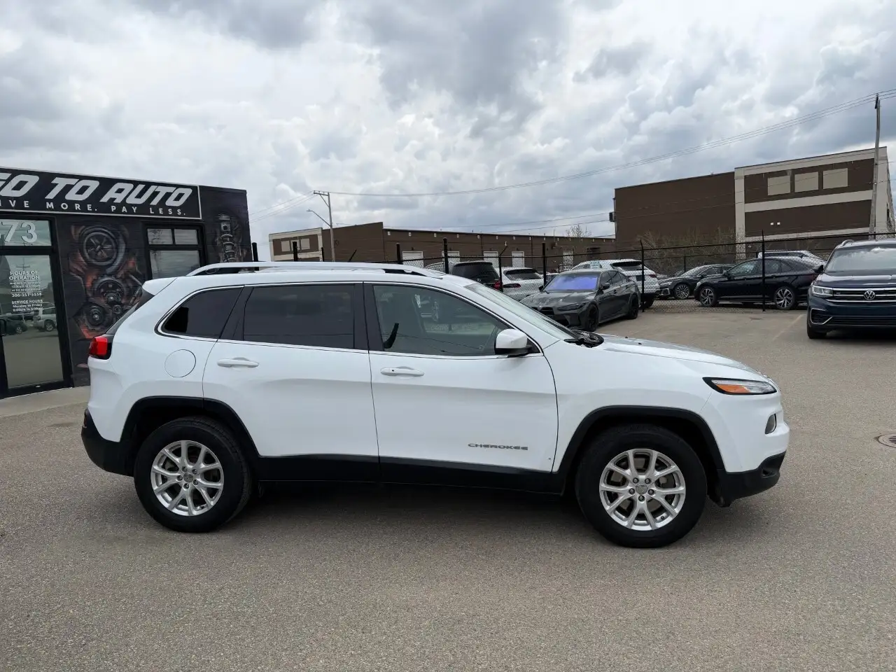 Jeep Cherokee снимка Jeep Cherokee