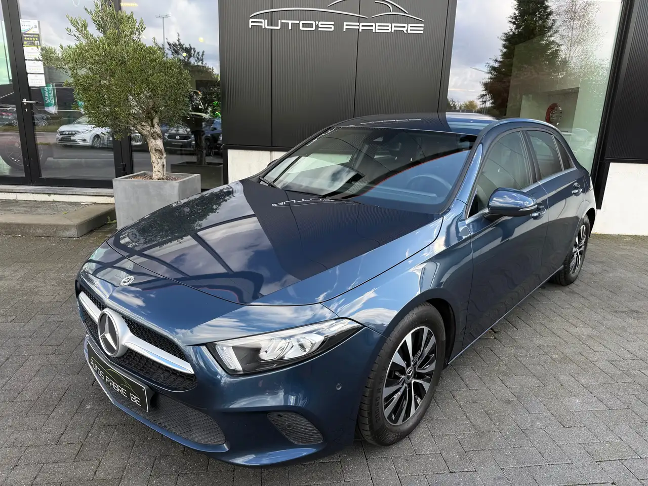 Mercedes-Benz A 180