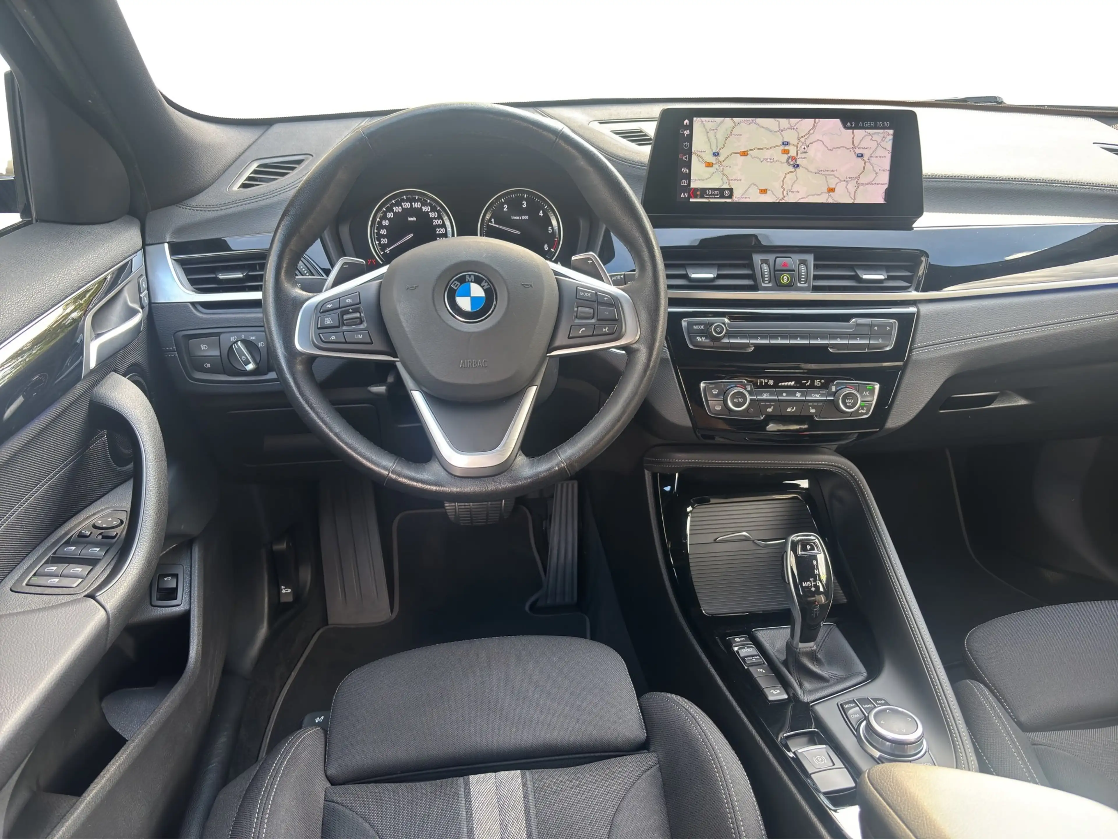 BMW X2 xDrive18d Navi+ LED ACC HUD Rfk ParkAssist — photo 6
