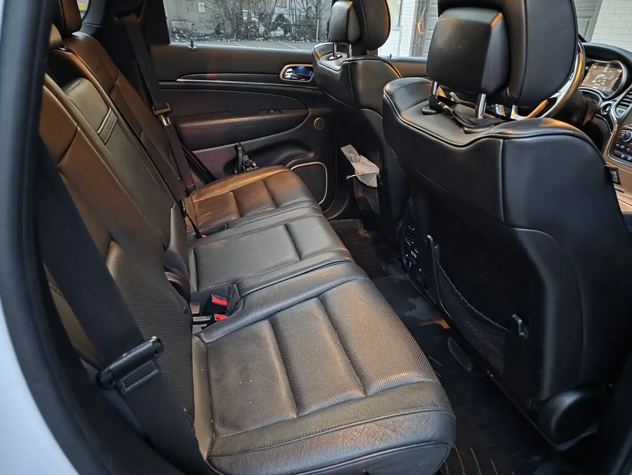 Jeep Grand Cherokee снимка Jeep Grand Cherokee