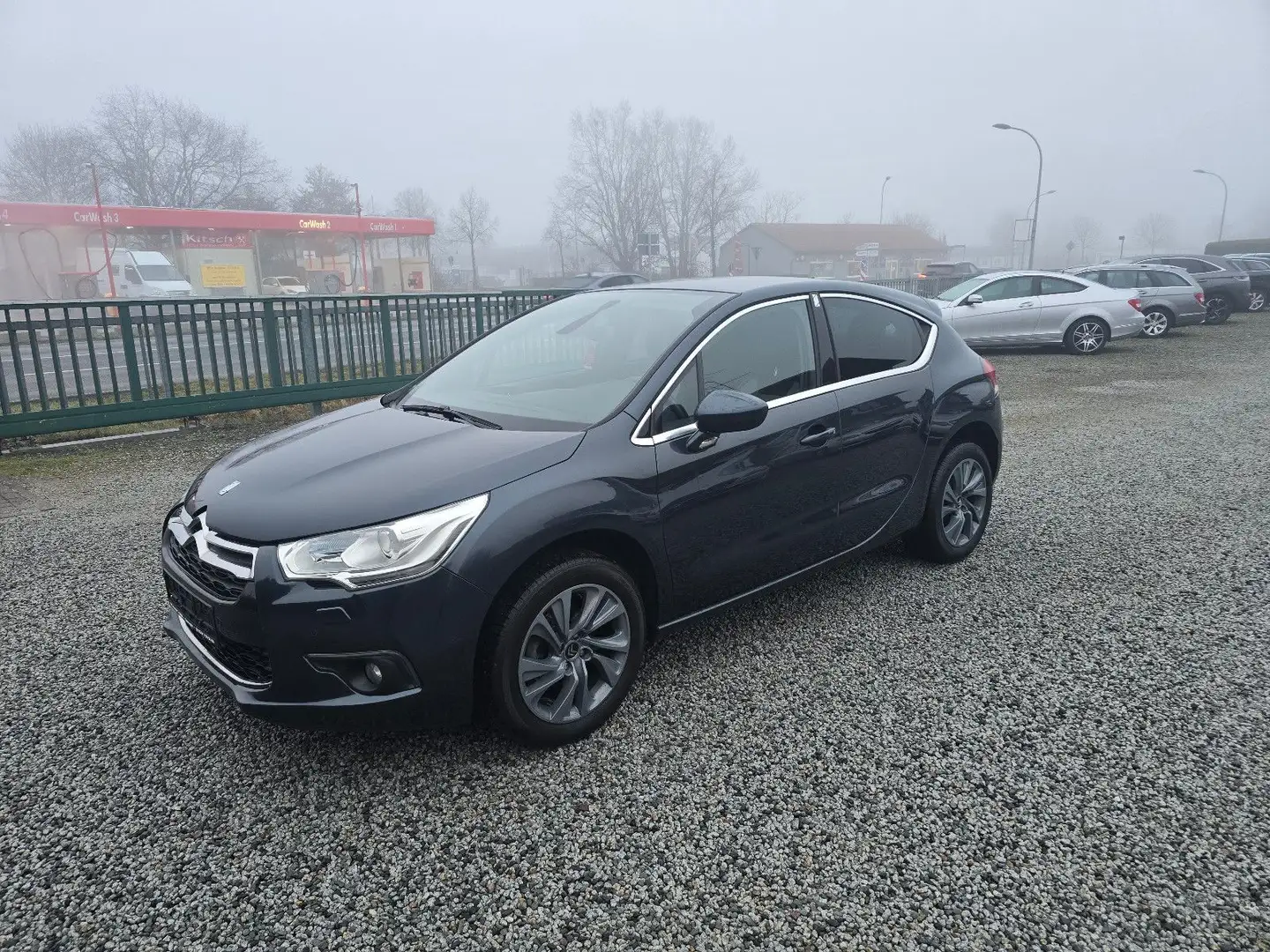Citroen DS4 SoChic TÜV NEU - 1