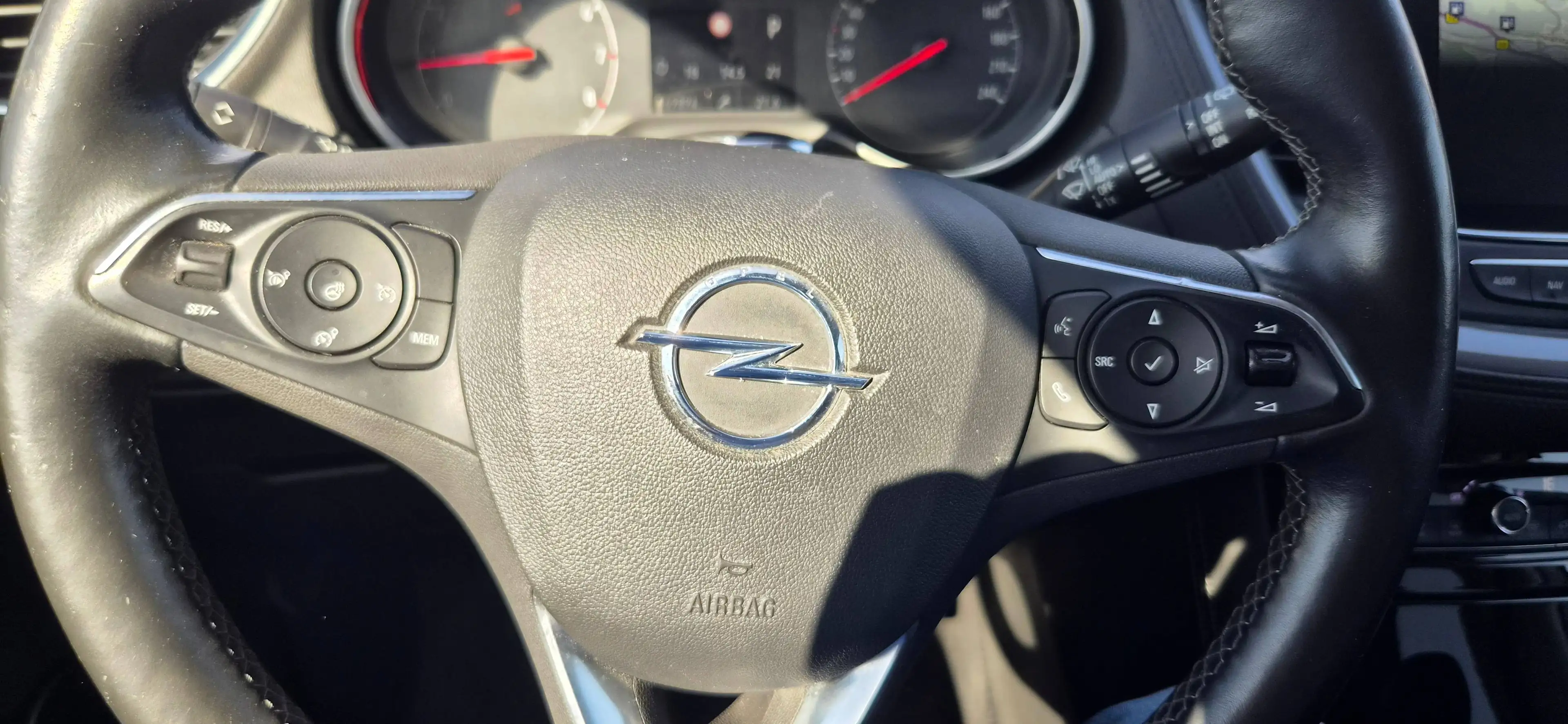 Opel Grandland X Elegance — photo 13