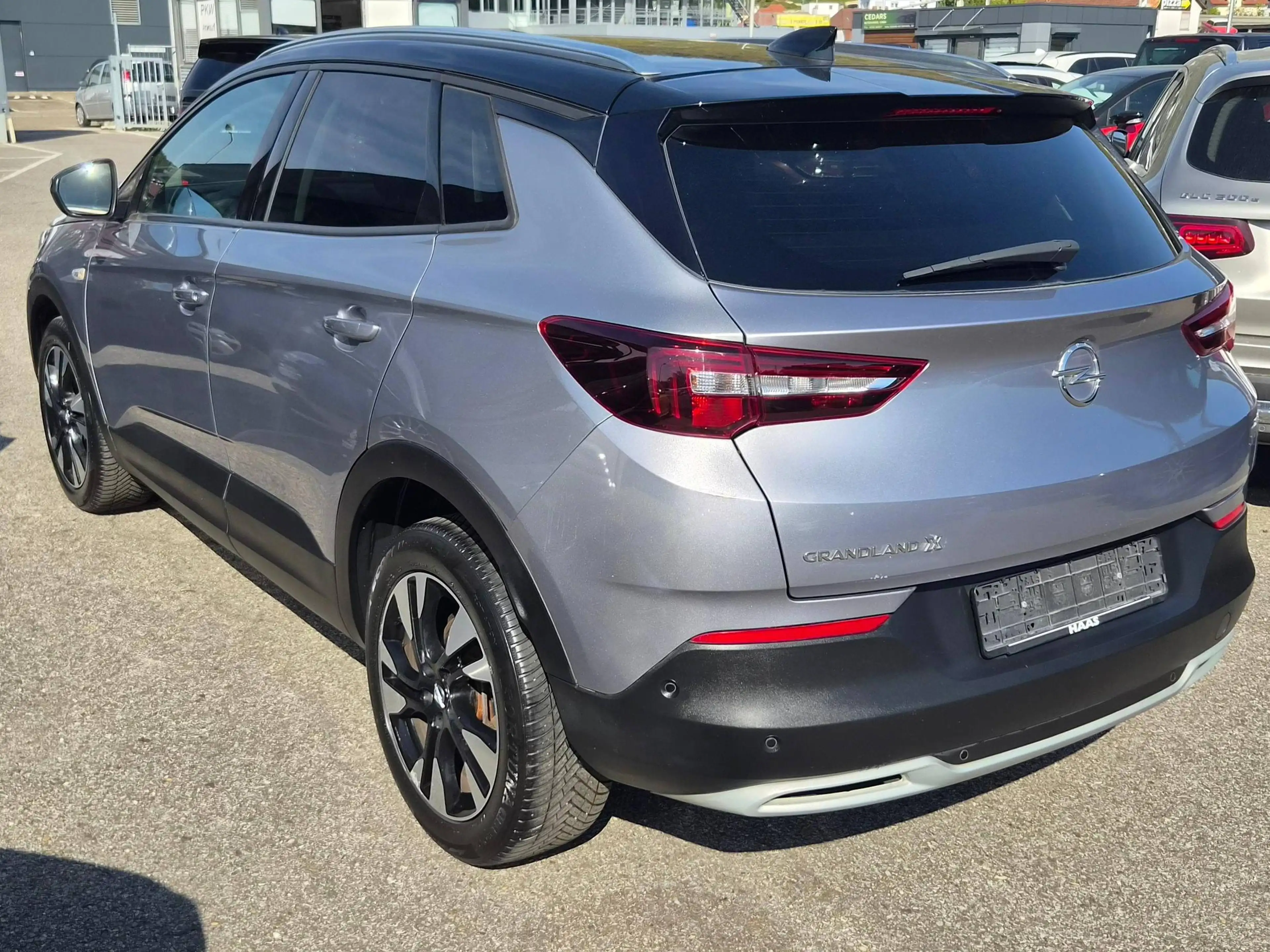 Opel Grandland X Elegance — photo 6