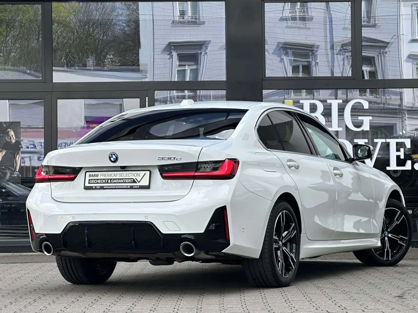 BMW 330 e M Sport AdapLED DA PA RFK HuD HiFi DAB 18" Fehér - 2