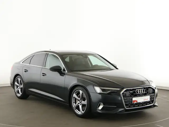 Audi A6 view 10