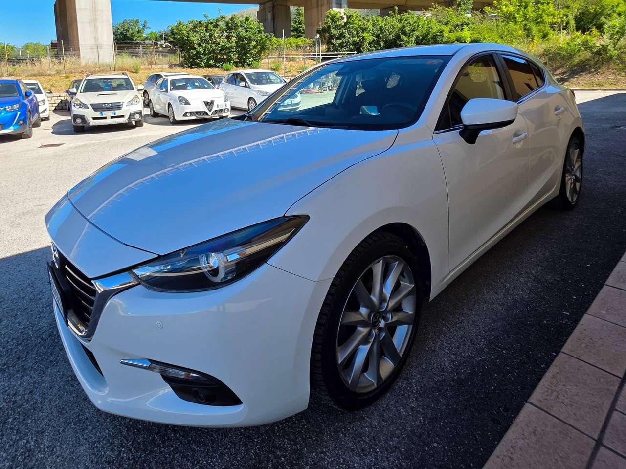 Mazda 3 3 III 2013 5p 2.2d Exceed 150cv my17