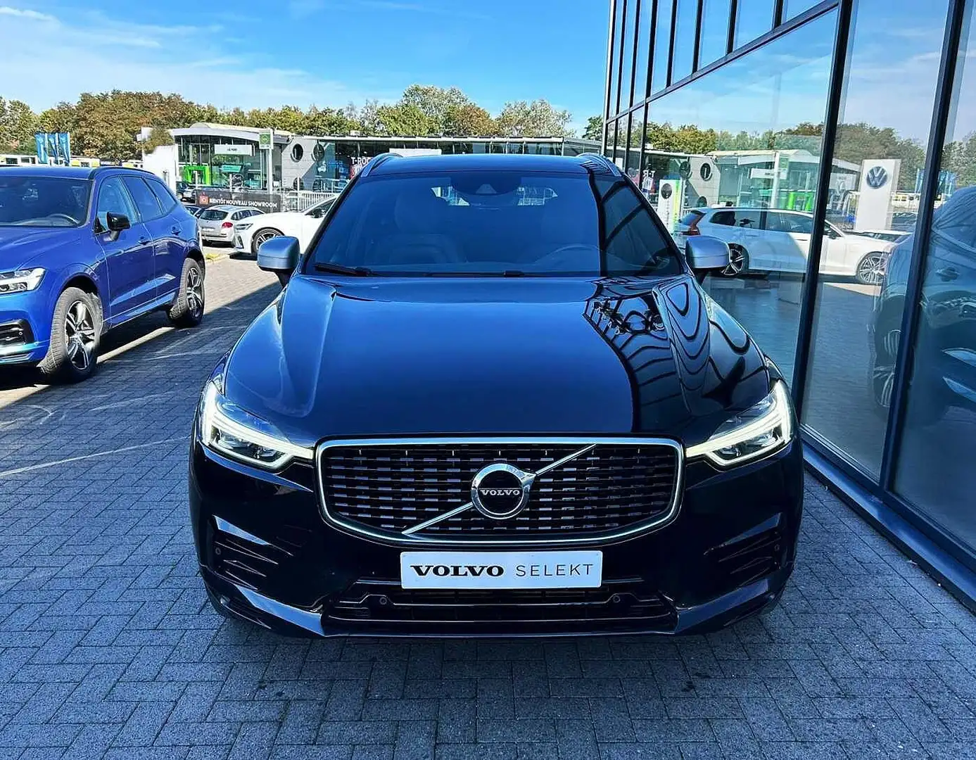 Volvo XC60 II T4 R-Design Noir - 2