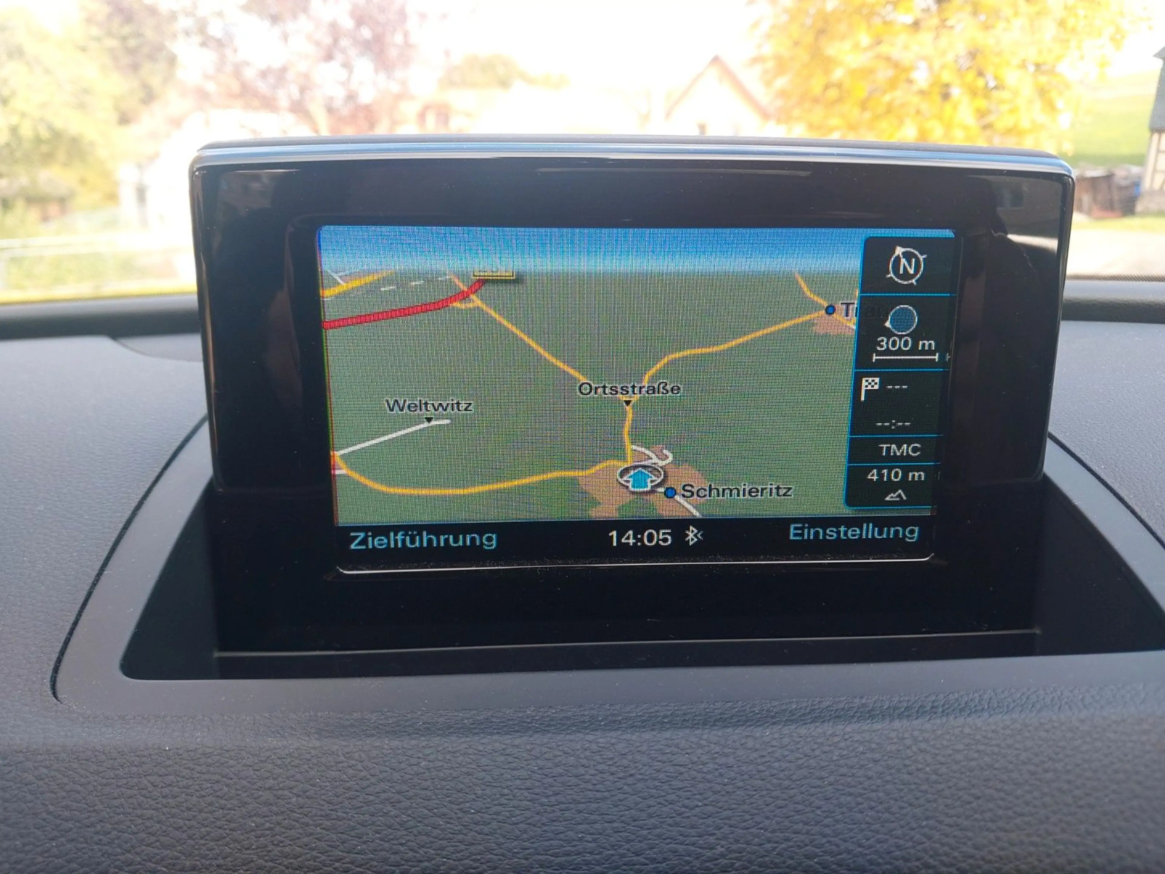 Audi Q3 quattro Exclusive Line — photo 13