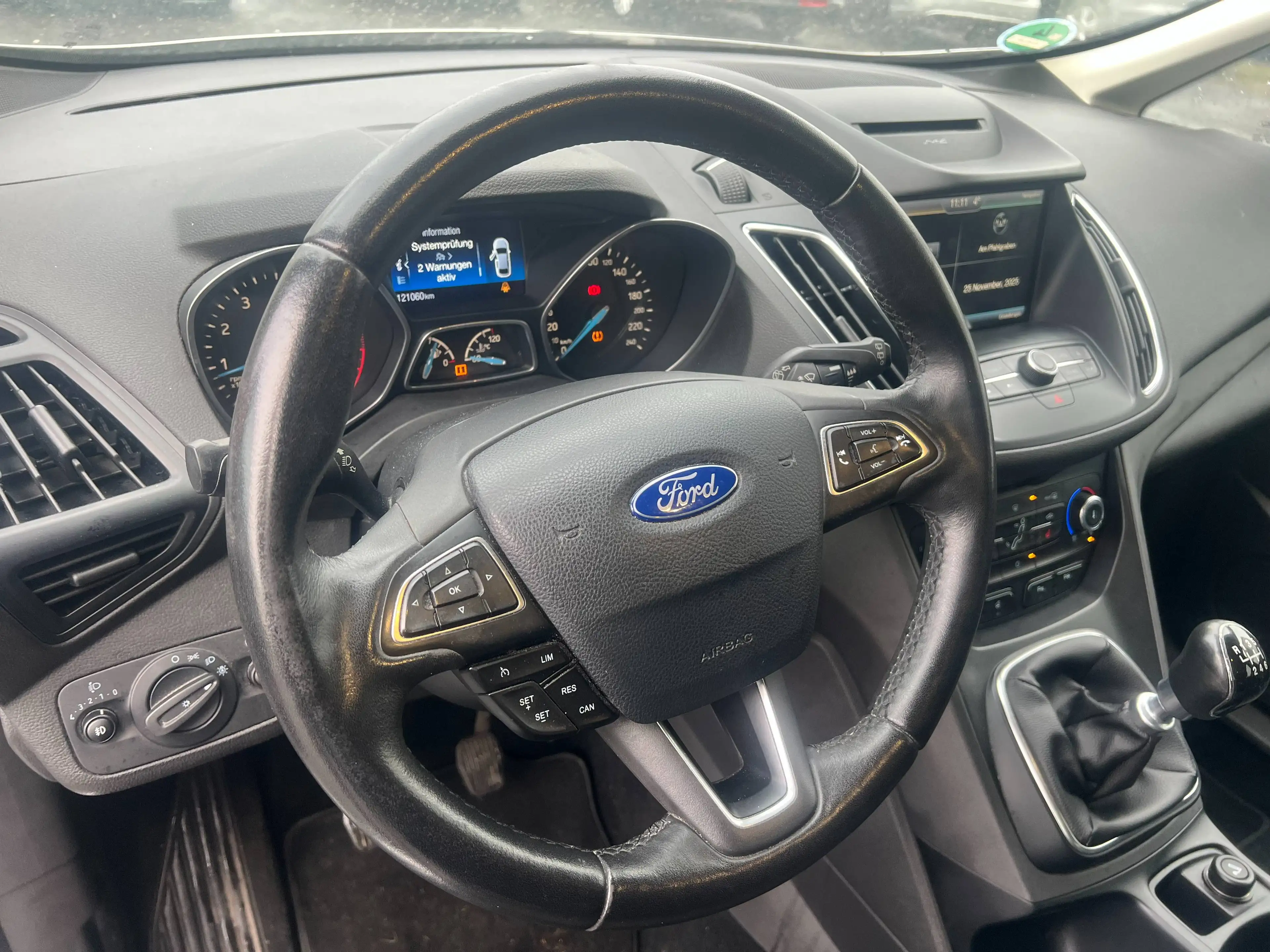 Ford Grand C-Max 7-Sitzer — photo 8