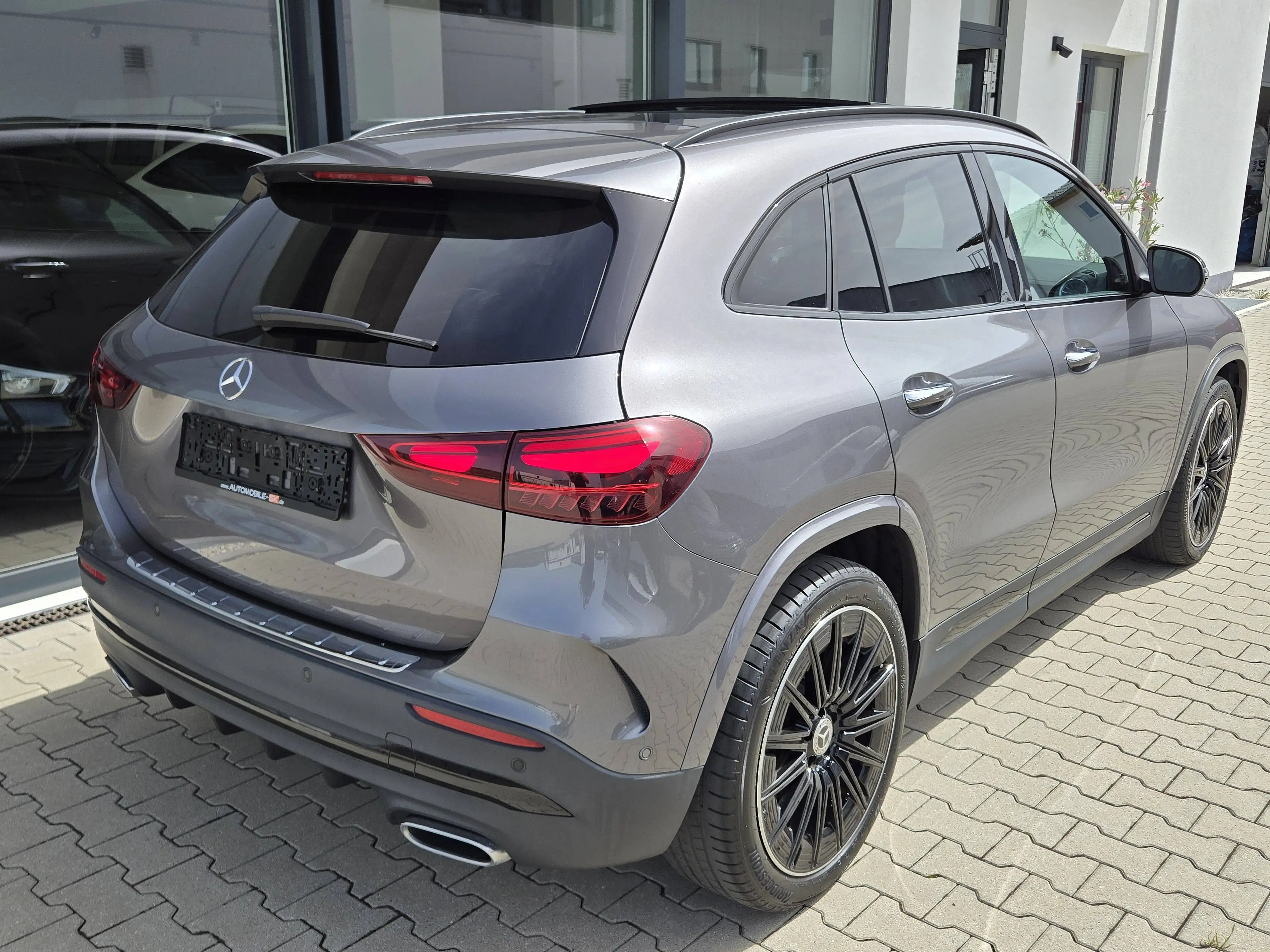 Mercedes-Benz GLA 200 GLA 200 d 4Matic AMG Line |Panorama|Burmester|Leder|FACELIFT Modell — photo 5