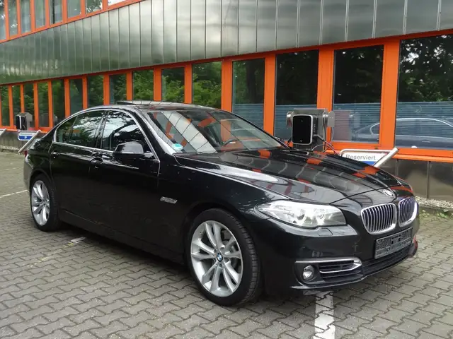 BMW 535 i Limousine Aut. Luxury/Xenon/Leder/Navi/