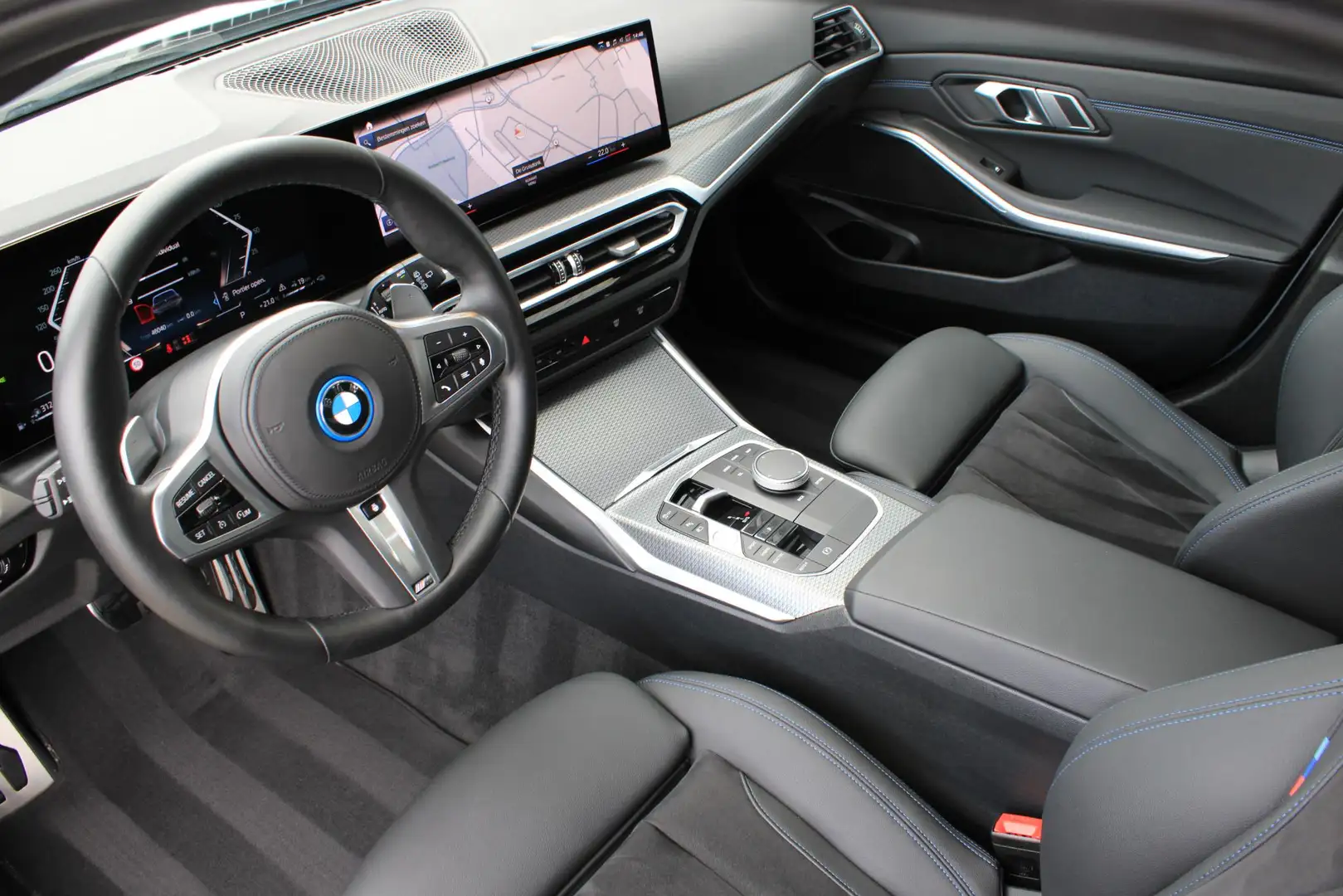 BMW 330 3-Serie Touring 330e xDrive Touring M Sport Faceli Gris - 2