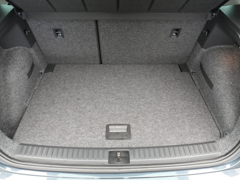SEAT Arona Style NAVI VIRT ACC KAM SHZ CARPLAY LED — photo 13