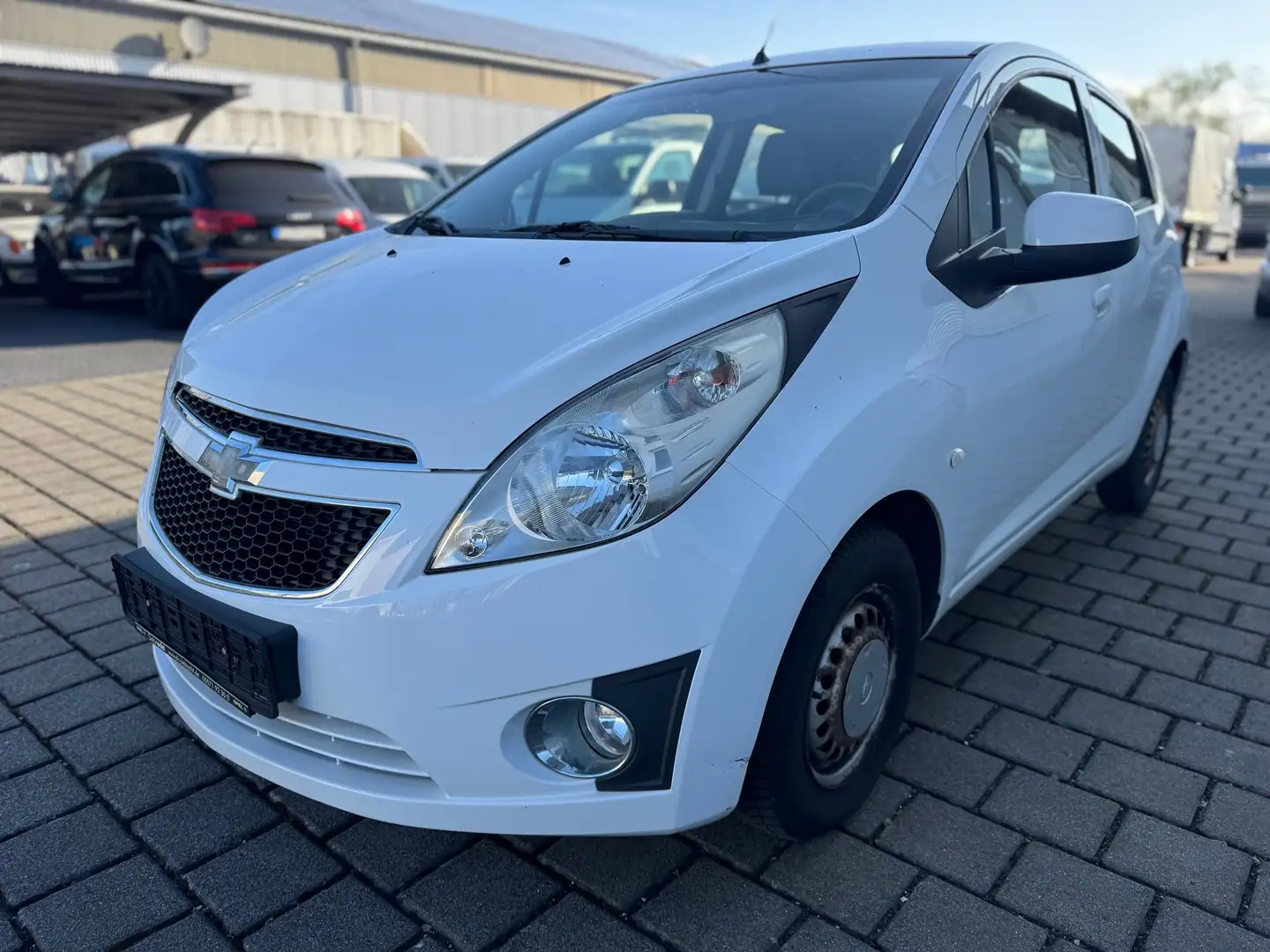 Chevrolet Spark LS Klima 1,0 50kW Biały - 1