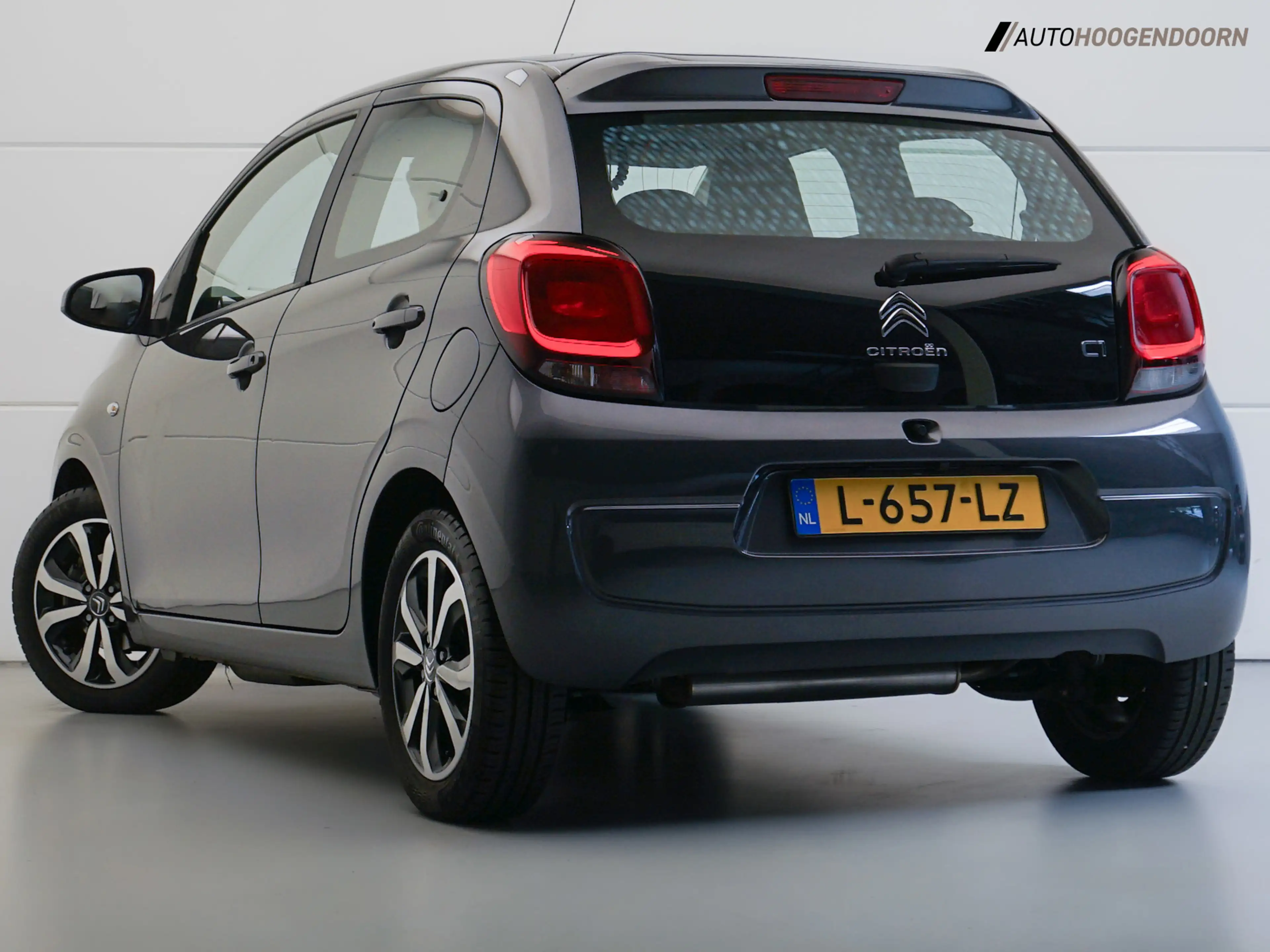 Citroen C1 1.0 VTi Shine Sport (APPLE CARPLAY,CRUISE,AIRCO,CO — photo 3